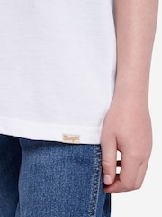 Wrangler White Boys Festival 100% Cotton T-Shirt - Image 5 of 5