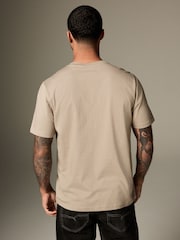 Neutraal kiezelkleurig - Normale Pasvorm - Essentieel katoenen T-shirt met ronde hals - Image 3 of 8