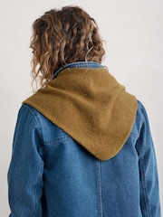 Seasalt Cornwall Yellow Wild Bilberry Knitted Triangle Scarf - Image 4 of 7