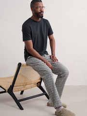 Seasalt Cornwall Black Mens Trevothen Short Sleeve Pyjama Set - Image 3 of 5