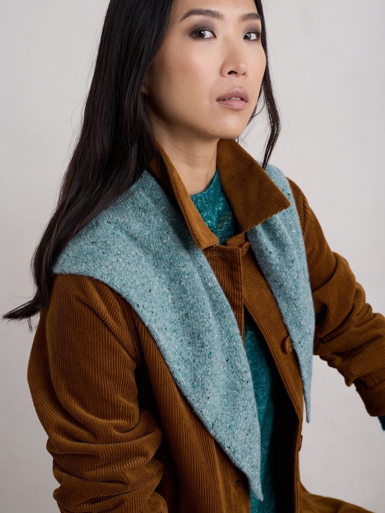 Seasalt Cornwall Blue Wild Bilberry Knitted Triangle Scarf - Image 2 of 5