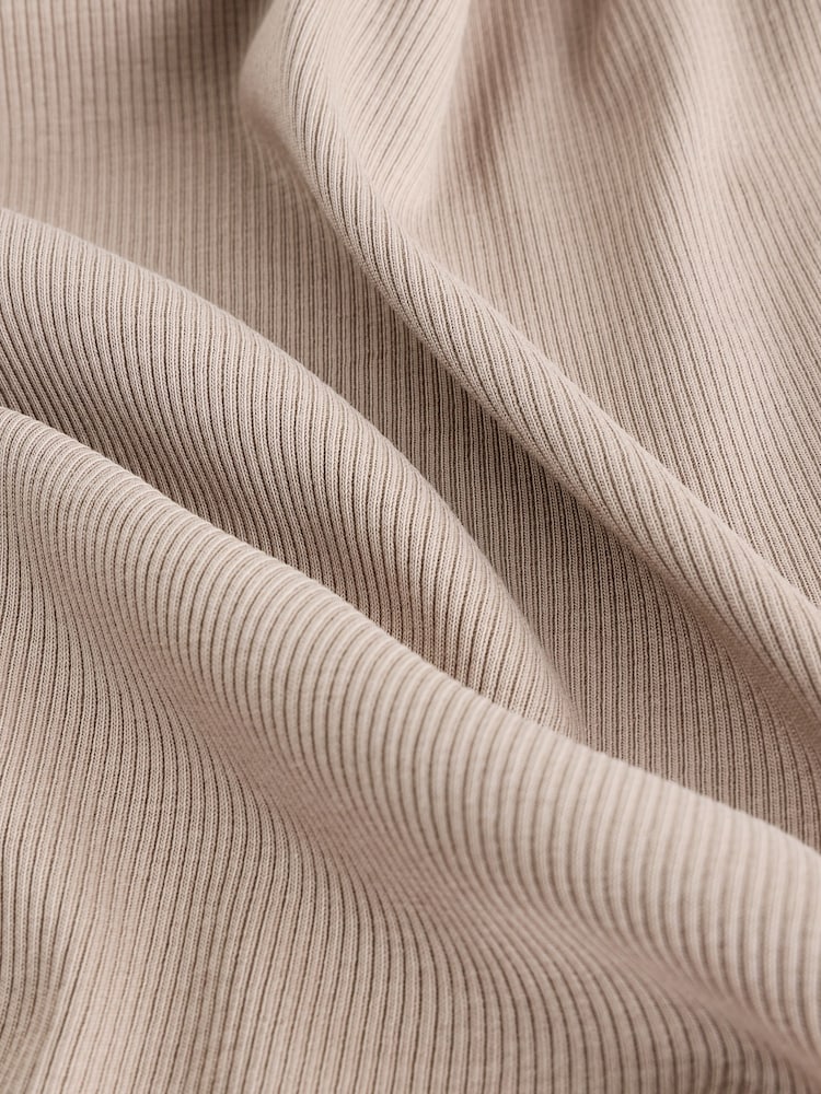 Neutro - Corte slim - Camiseta sin mangas de canalé - Imagen 7 de 7 Neutro - Corte slim - Camiseta sin mangas de canalé - Imagen 7 de 7
