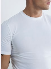 River Island White Muscle Fit 100% Cotton T-Shirts 3 Pack - Image 4 of 5