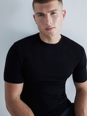 River Island Black Muscle Fit T-Shirts 3 Pack - Image 4 of 5