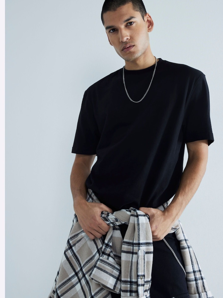 River Island Black Regular Fit T-Shirts 3 Pack - Image 4 of 6