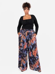 Lovedrobe Blue Wide Leg Printed Trousers - Image 5 of 6