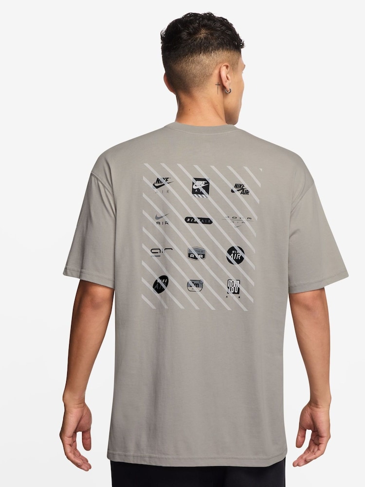 Nike Grey Sportswear Air Tab Logo T-Shirt - Image 2 of 3