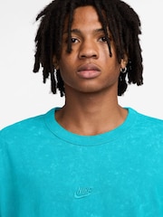 Nike Green Oversized Sportswear Premium 100% Cotton T-Shirt - Image 3 of 3