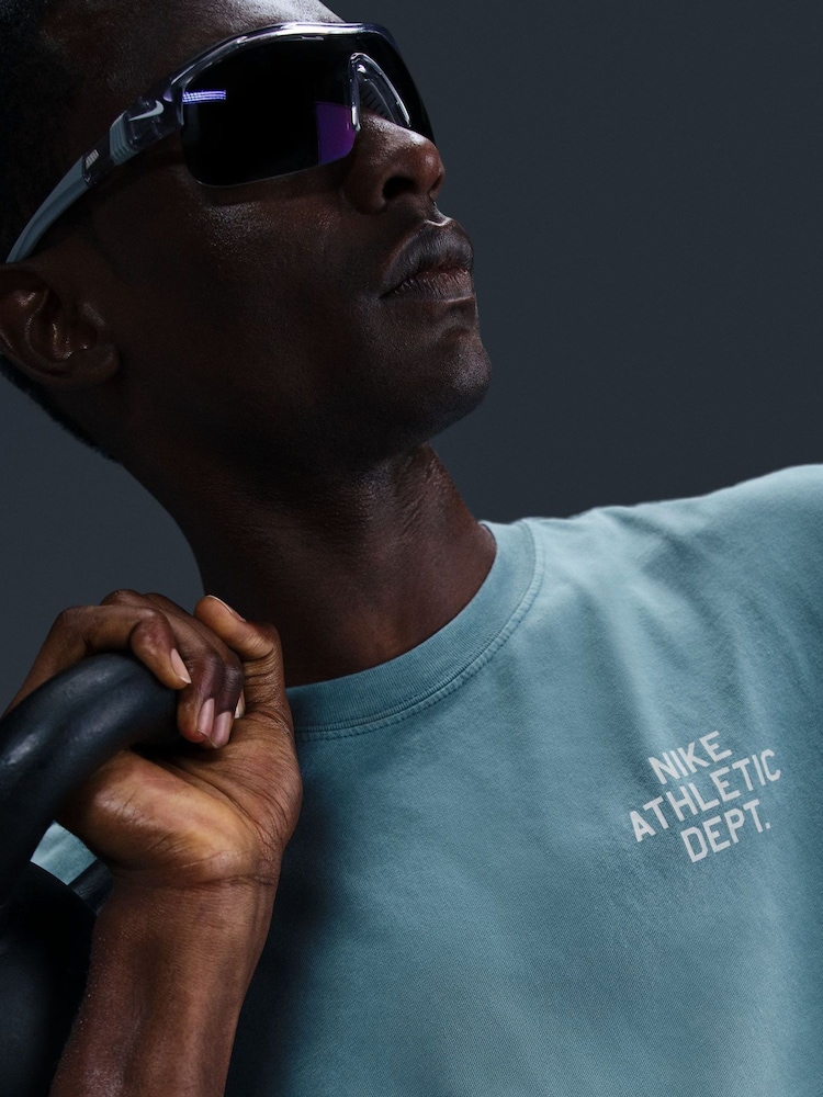 Nike Smokey Blue Graphic Back Print Training T-Shirt - Image 5 of 5