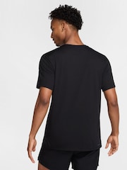Nike Black Dri-FIT Jakob Ingebrigtsen Running T-Shirt - Image 2 of 7