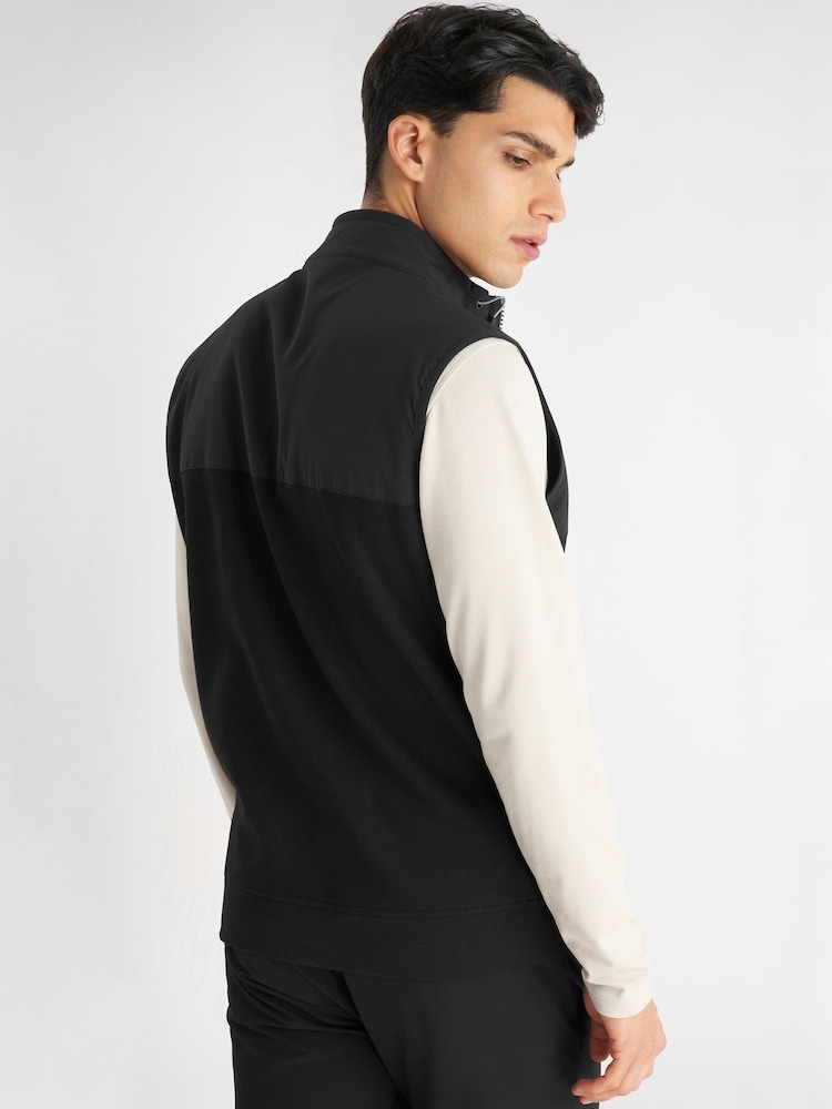 Calvin Klein Golf Hyper Tech Black Gilet - Image 2 of 8