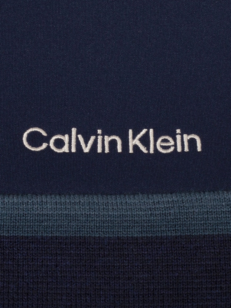 أزرق داكن - سترة هجينة Padera من Calvin Klein Golf - صورة 8 من 8 أزرق داكن - سترة هجينة Padera من Calvin Klein Golf - صورة 8 من 8