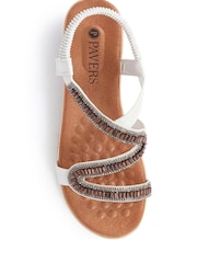 Pavers de cunha com detalhes em Sandals - Imagem 4 de 5