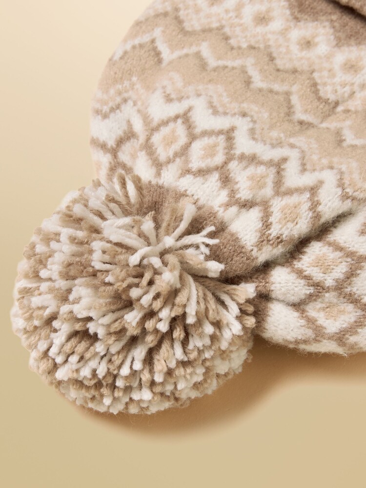 Joules Kara Neutral Fairisle Bobble Beanie Hat - Image 7 of 7