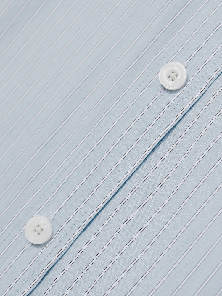 Reiss Soft Blue/White Breathe Oversized Poplin Stripe 100% Cotton Shirt - Image 6 of 6