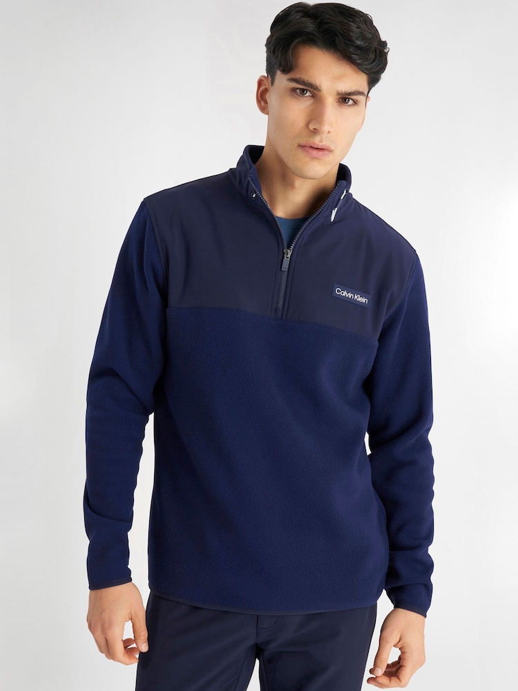 أزرق - Calvin Klein Golf Hybrid Polar Fleece - صورة 1 من 8 أزرق - Calvin Klein Golf Hybrid Polar Fleece - صورة 1 من 8