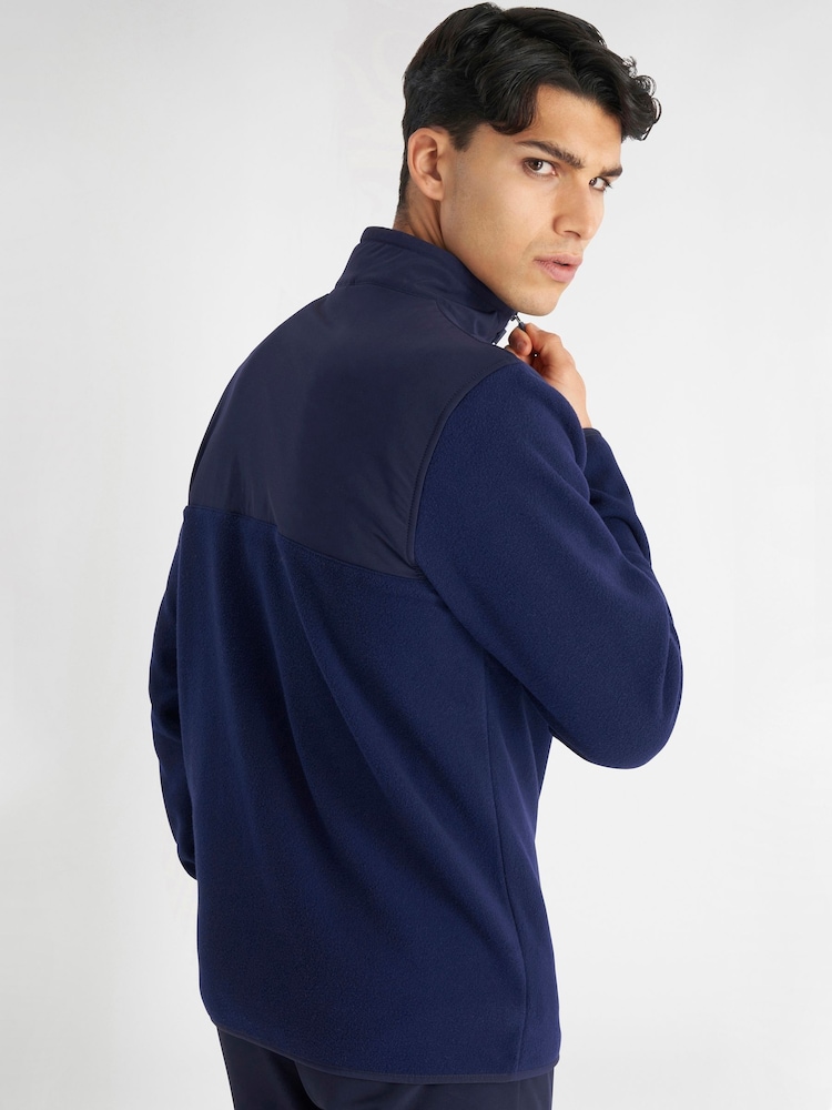 أزرق - Calvin Klein Golf Hybrid Polar Fleece - صورة 2 من 8 أزرق - Calvin Klein Golf Hybrid Polar Fleece - صورة 2 من 8