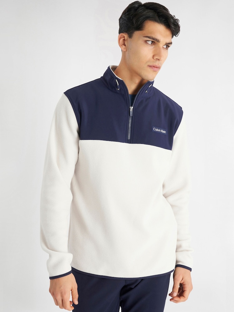 بني - Calvin Klein Golf Hybrid Polar Fleece - صورة 1 من 8