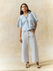 Desteñido - 100% Cotton Embroidered Lightweight Denim Blouse - Imagen 3 de 8