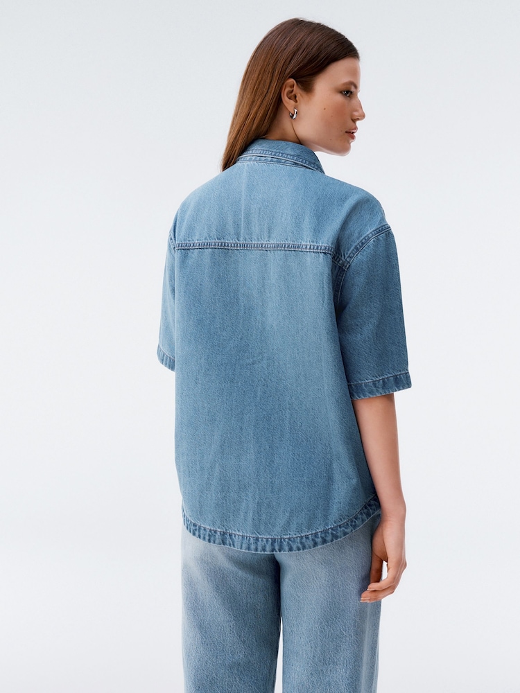 Mid Blue Oversized Short Sleeve 100% Cotton Denim Shirt - Image 2 of 8 Mid Blue Oversized Short Sleeve 100% Cotton Denim Shirt - Image 2 of 8