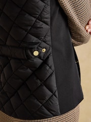 Joules Braemar luxe Black Showerproof Diamond Quilted Gilet - Image 4 of 10
