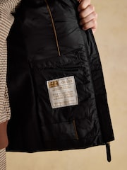 Joules Braemar luxe Black Showerproof Diamond Quilted Gilet - Image 9 of 10