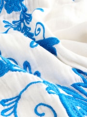 White/Blue Doublecloth Relaxed Short Sleeve Shirt With Embroidery - Image 7 of 8