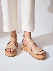 Cuero neutro - Sandalias con plataforma gruesa de Forever Comfort® - Imagen 3 de 9