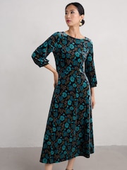 Seasalt Cornwall Black Oak Cottage Velvet Dress - Image 3 of 5