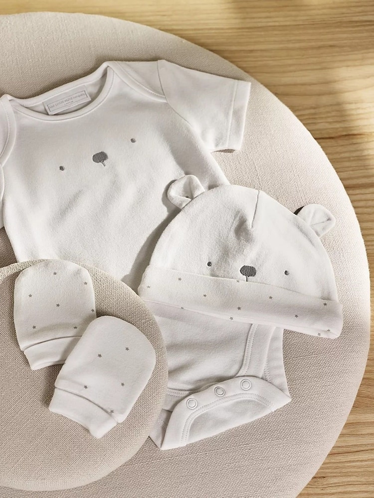 The White Company Bringing Home Baby 100% Cotton White Gift Set - Image 3 of 3
