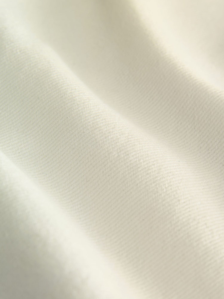 White Hourglass Denim 100% Cotton Shorts - Image 3 of 3