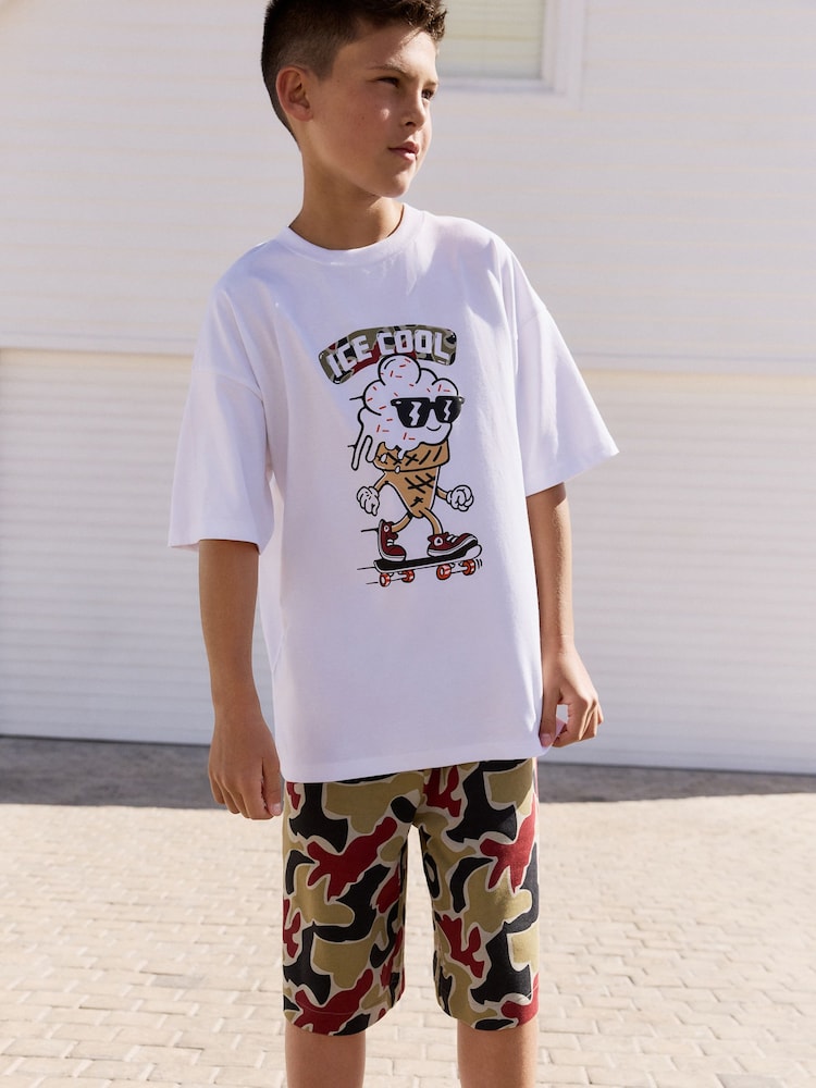 Blanco con diseño de helado y camuflaje - Conjunto de pantalones cortos y camiseta de corte holgado y manga corta (3-16 años) - Imagen 1 de 9 Blanco con diseño de helado y camuflaje - Conjunto de pantalones cortos y camiseta de corte holgado y manga corta (3-16 años) - Imagen 1 de 9