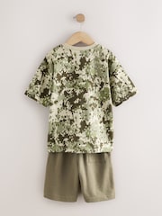 Green Camo Relaxed Fit Short Sleeve T-Shirt and Shorts Set (3-16yrs) - Image 3 of 5