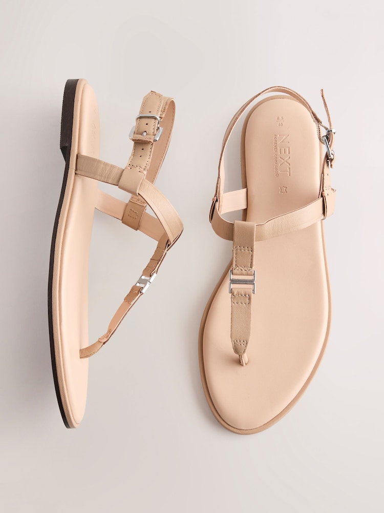 Bone Cream Leather - Forever Comfort® Sandalen mit Zehensteg und Hardware-Elementen - Bild 1 von 8 Bone Cream Leather - Forever Comfort® Sandalen mit Zehensteg und Hardware-Elementen - Bild 1 von 8