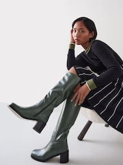 LK Bennett Claude Block Heels with Rounded Square Boots - Bild 4 von 4