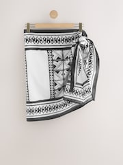 Black/White 100% Cotton Sarong - Image 5 of 7