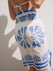 Blue/White Geo Print 100% Cotton Sarong - Image 4 of 9
