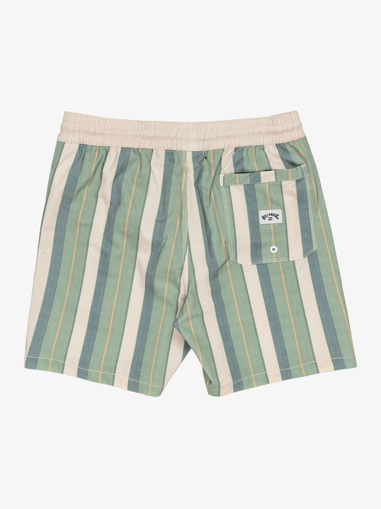 شورتات السباحة بشعار مخطط أخضر من Billabong Sundays - صورة 6 من 6