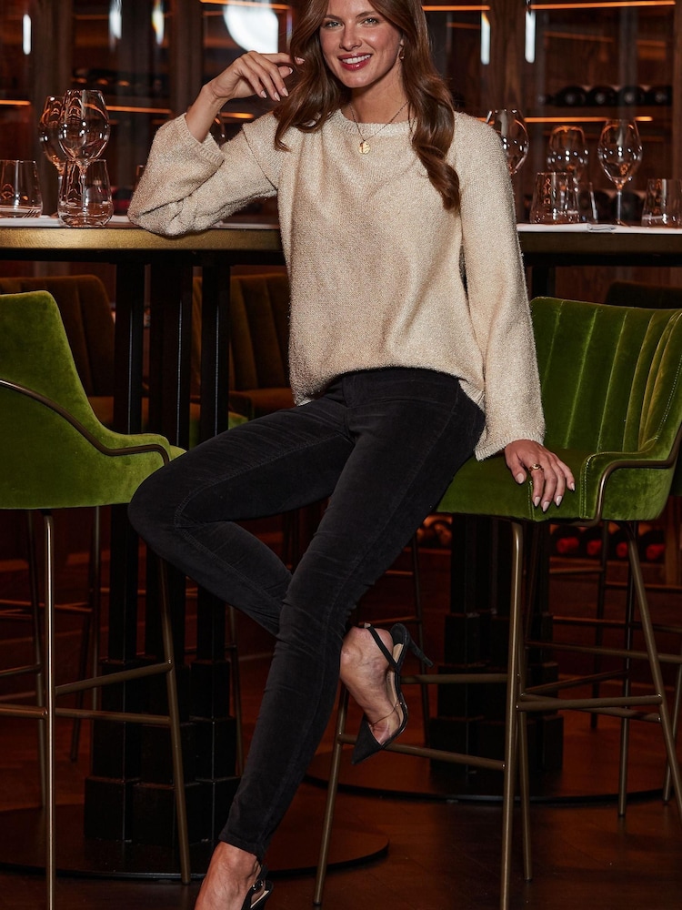 Sosandar Sequin Jumper With Black Bow Detail - Imagen 2 de 3 Sosandar Sequin Jumper With Black Bow Detail - Imagen 2 de 3