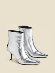 Botas de cano curto Sosandar Leather com bico quadrado - Imagem 5 de 6