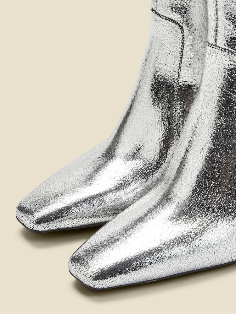Botas de cano curto Sosandar Leather com bico quadrado - Imagem 2 de 6