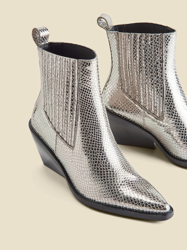 Sosandar Silver Leather Western Stack Heel Boots - Image 5 of 5