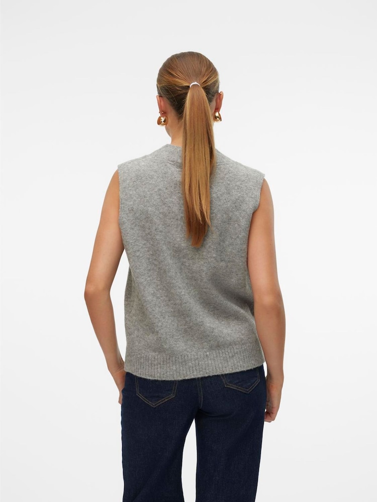VERO MODA Grey Sleeveless Knitted Button Down Top - Image 2 of 5