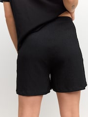 Black Maternity Pull On Textured Shorts - Image 3 of 8