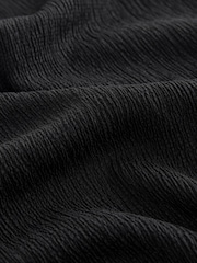 Black Maternity Pull On Textured Shorts - Image 7 of 8