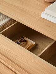 Jasper Conran London Oak Belgrave Chest of Drawers - Image 4 of 5