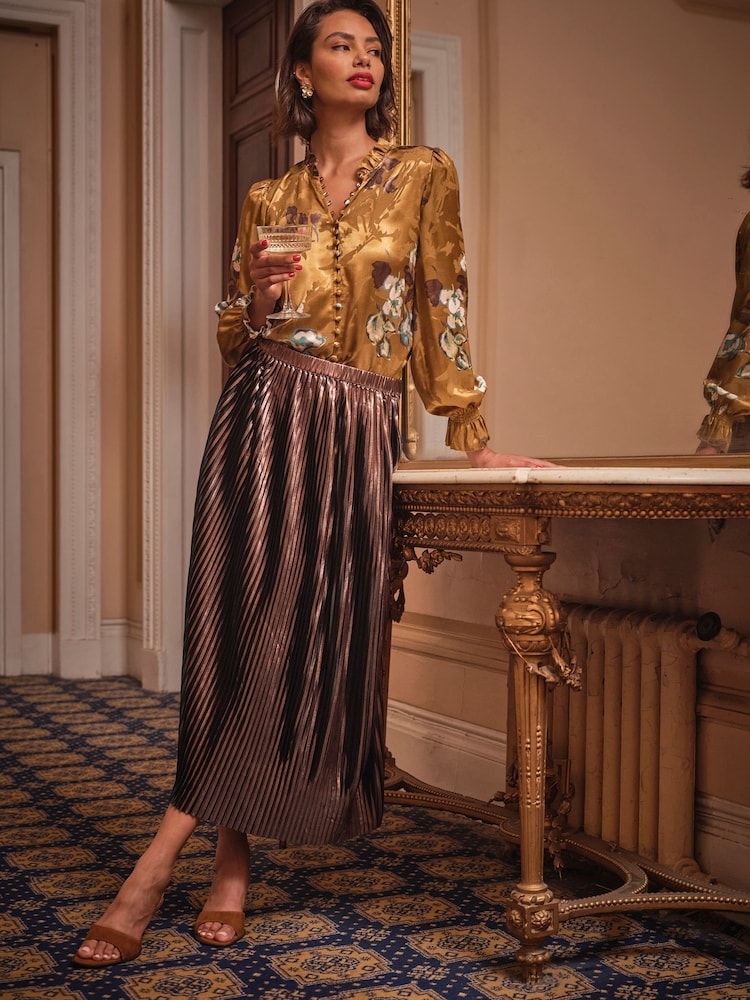 FatFace Talia Bronze Metallic Pleated Midi Skirt - Image 1 of 2 FatFace Talia Bronze Metallic Pleated Midi Skirt - Image 1 of 2