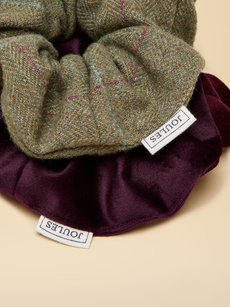 Joules Annika Green Scrunchie 2pk - Image 2 of 2 Joules Annika Green Scrunchie 2pk - Image 2 of 2