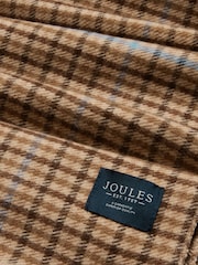 Joules Langtree Brown Check Large Unisex Scarf - Image 9 of 9