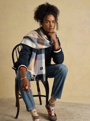 Joules Langtree Cream/Blue Large Unisex Scarf - Image 3 of 5